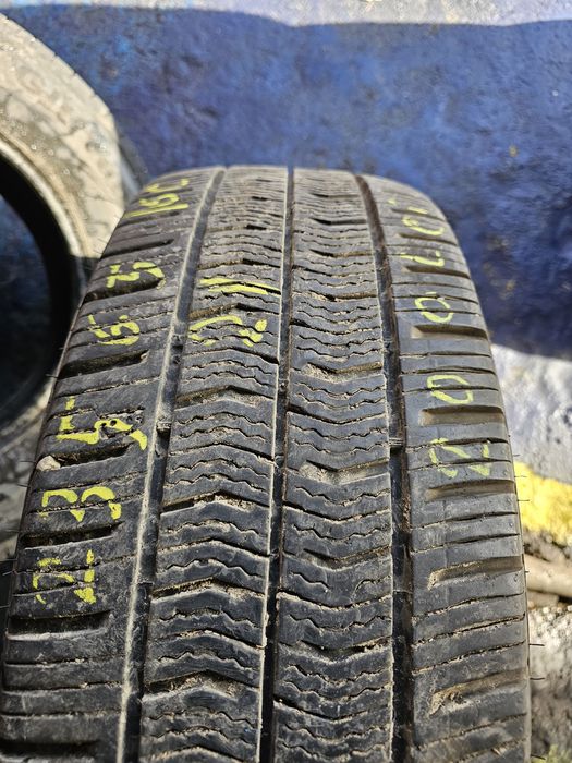 1x 235 65 16c m+s kumho allseason