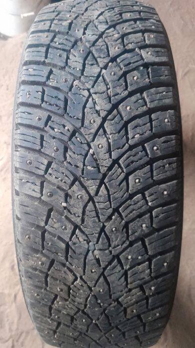 Продам зимние шины 205/65R16, были  в эксплуатации 2 сезона. Цена45000