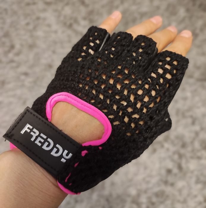 Перчатки для фитнеса Freddy из натуральной кожи на ладони