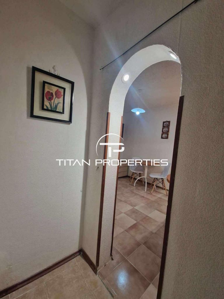 Дава се под наем Етаж от къща в Варна, м-т Траката - 50 кв.м за 425 € - Снимка #5