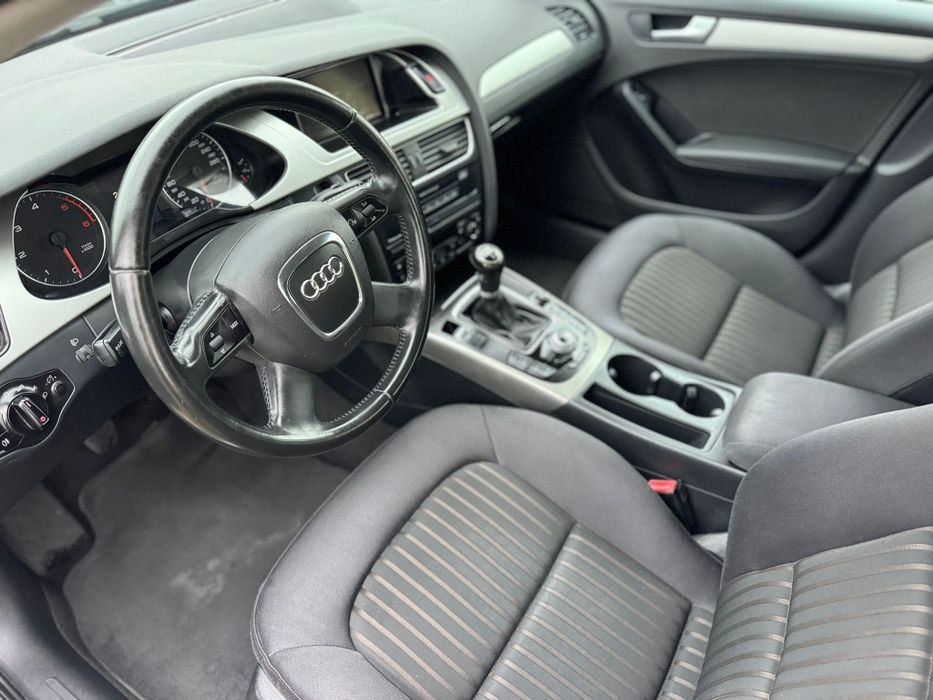 Se vinde Audi A4-B8