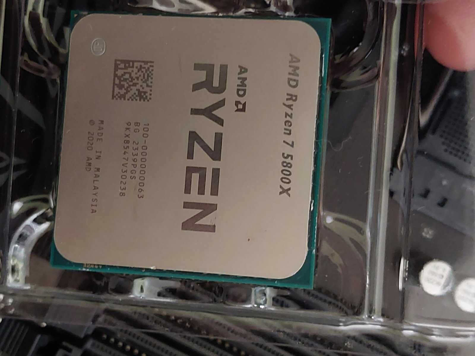 AMD Ryzen 7 5800X + Gigabyte X570 GamingX