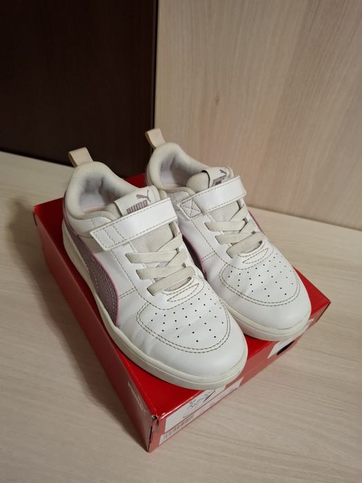 Adidasi / Pantofi sport fete