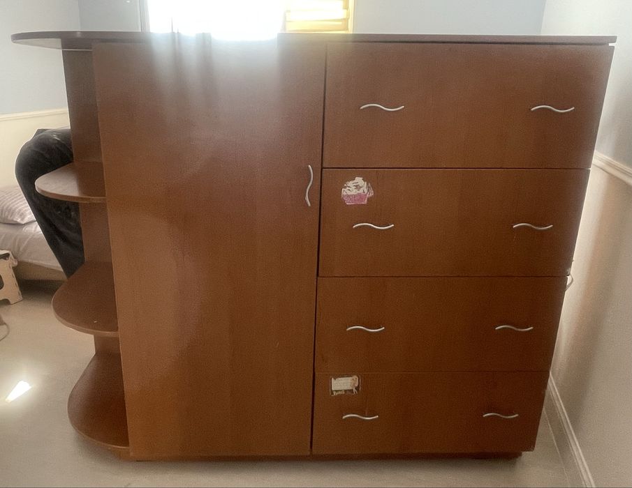 Комод вместительный