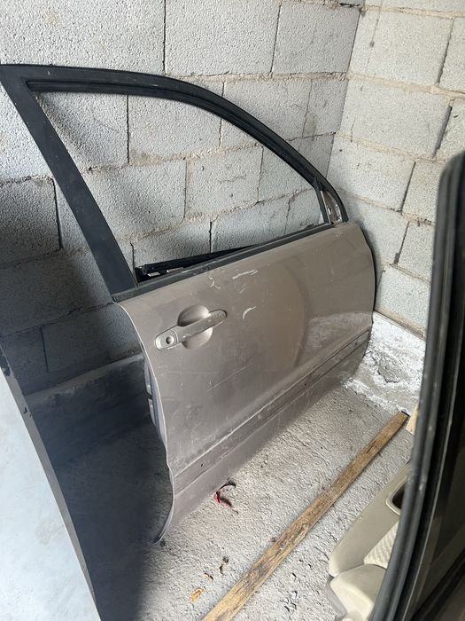 Двери Хайландер 1 поколение