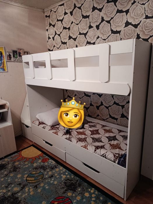 Продам кровать детскую