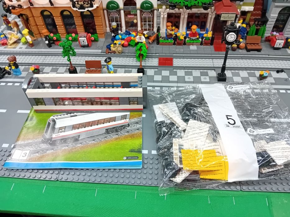 Lego 60051: Tren de pasageri de mare viteză