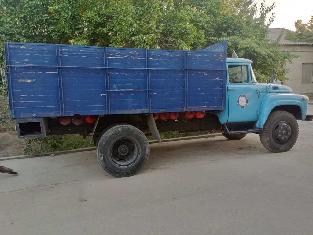 Zil Bartavoy sotiladi