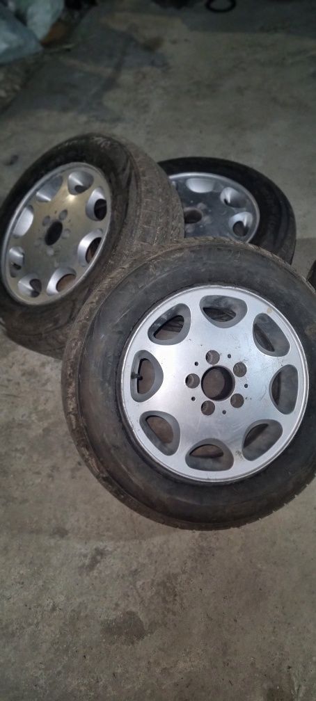 Продаю диски R 15 mercedes мерседес
