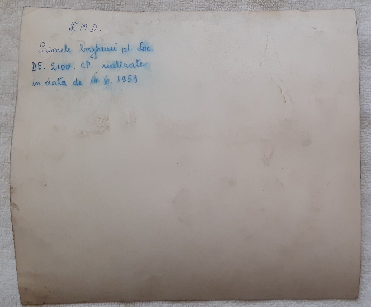 Fotografii mai rare de colecție nu trimit în țară predare pers în cent