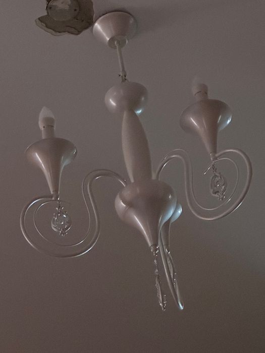 Продаётся люстра