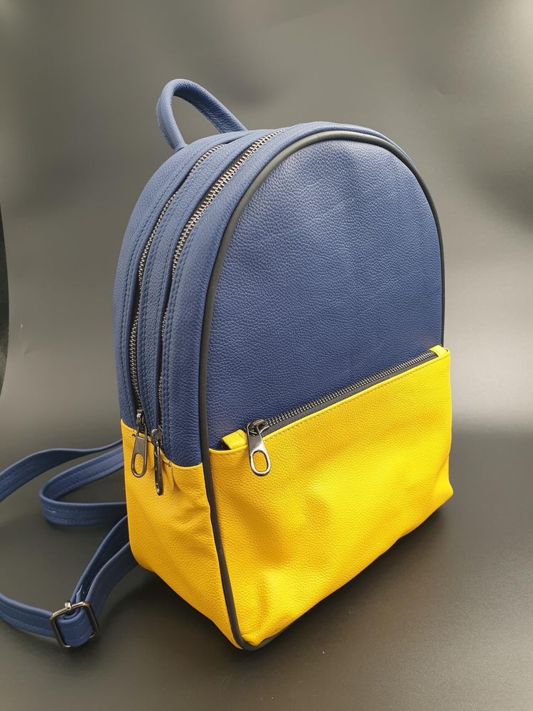 3 modele de rucsac la lichidare