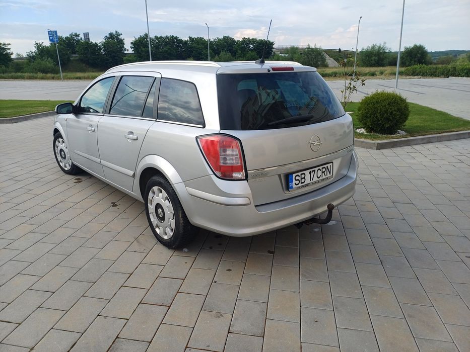 Se vinde Opel Astra H Motor 1.7 diesel An 2008 un singur proprietar