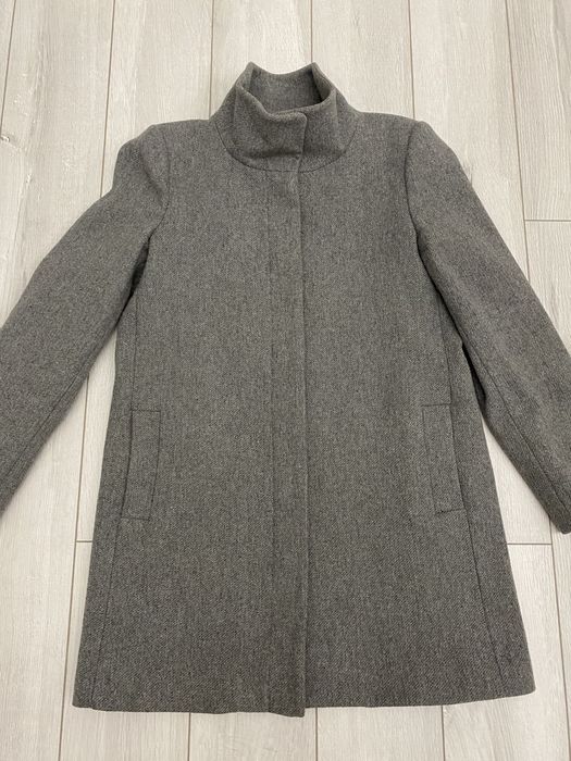 Женское пальто фирмы MANGO!