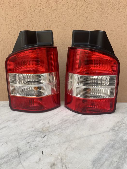 Lampa Stop spate VW Transporter T5Caravelle Multivan 2.0 TDi Original