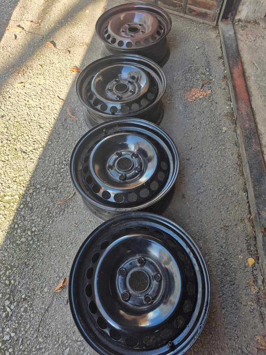 Джанти в добро състояние без гуми 4 броя