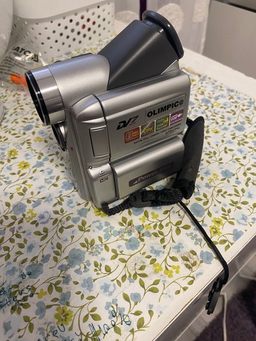 Camere video +aparate foto digitale