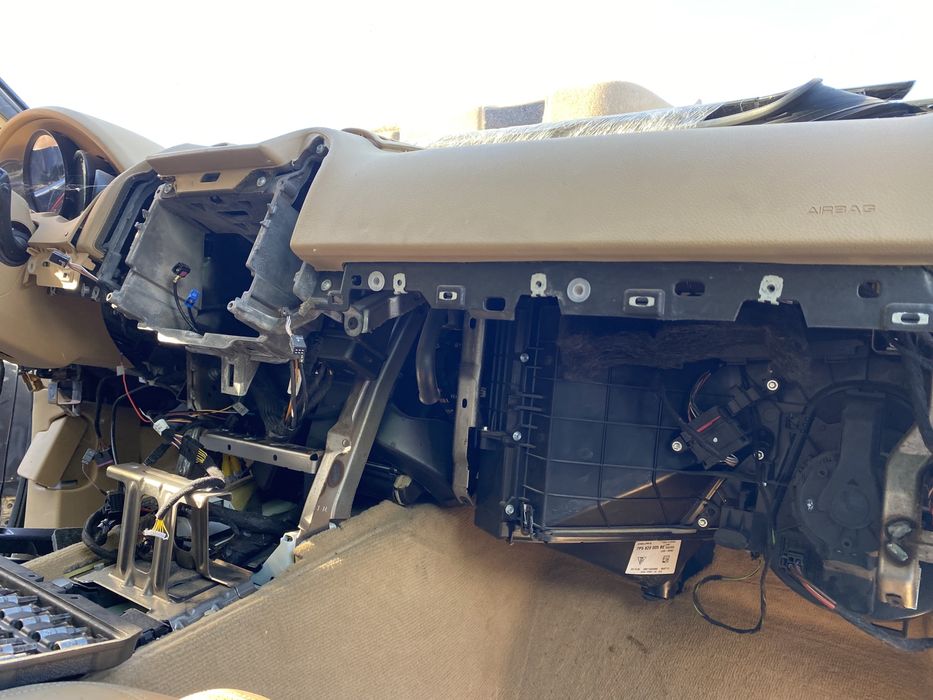 Carcasă aerotermă Porsche Cayenne 2014 volan stânga