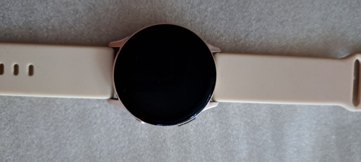 Samsung Galaxy Watch  Activ 2