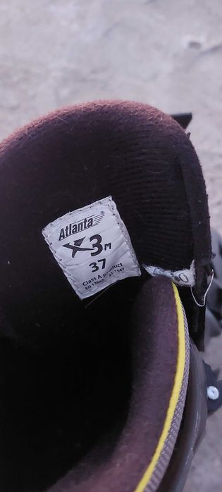 Продавам ролери , малки носени