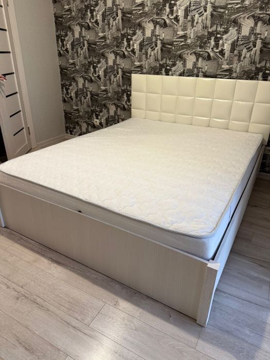 Продам кровать в отличном состоянии