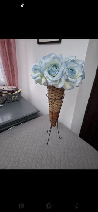 Vând 10 bucati coșuri ratan noi