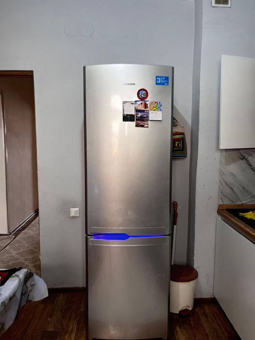 холодильник,раквина