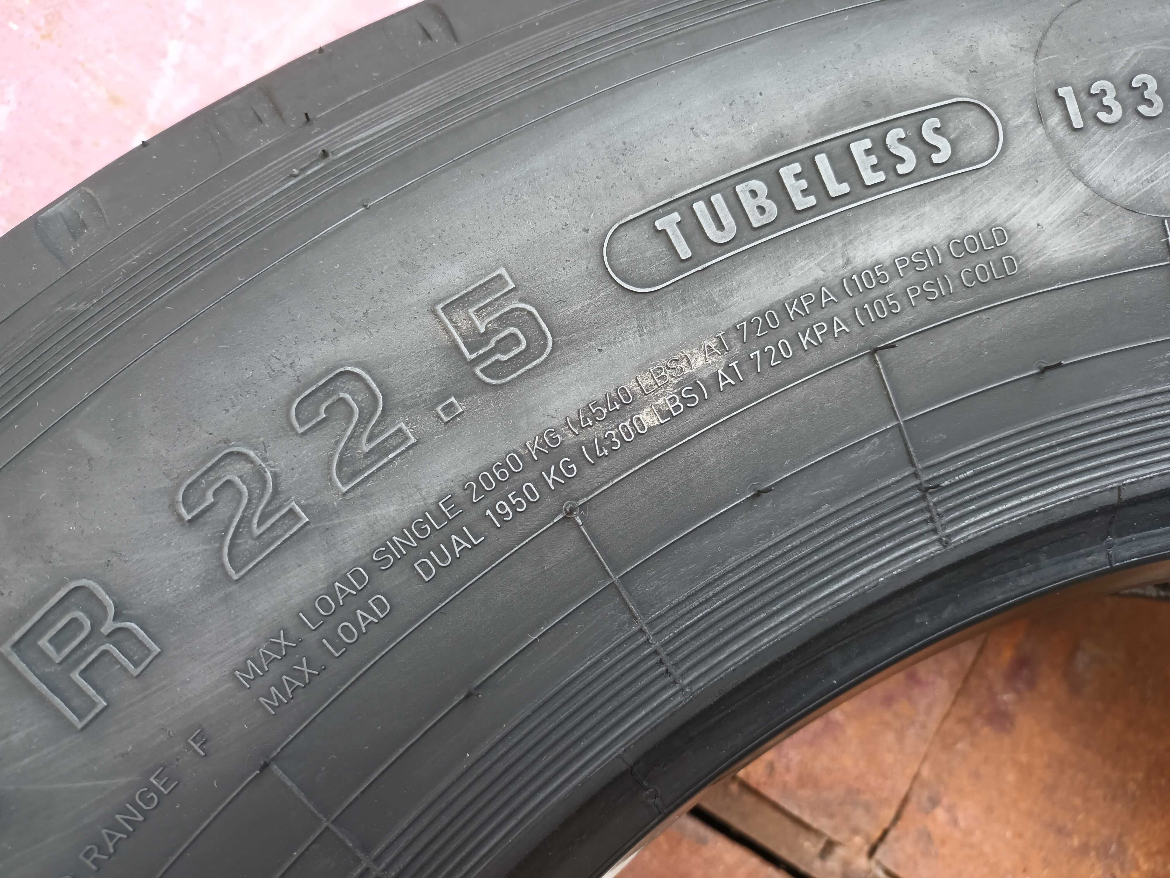 6 Тежкотоварни гуми 9R22.5 Continental HSR Radial GS 133/131L