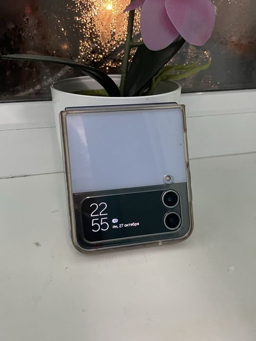 Samsung z flip 4 продажа обмен