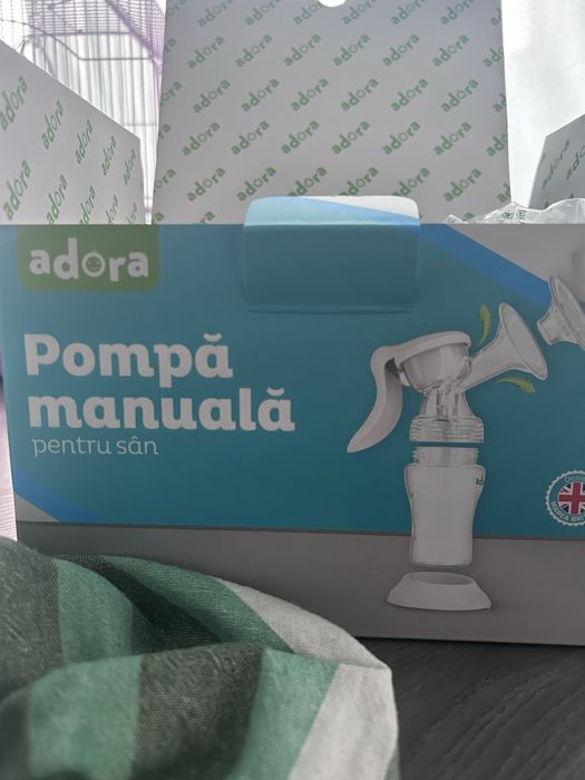 Pompa manuala Adora
