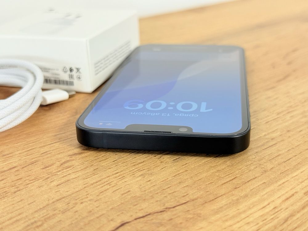 iPhone 16e 26 зареждания!!!
