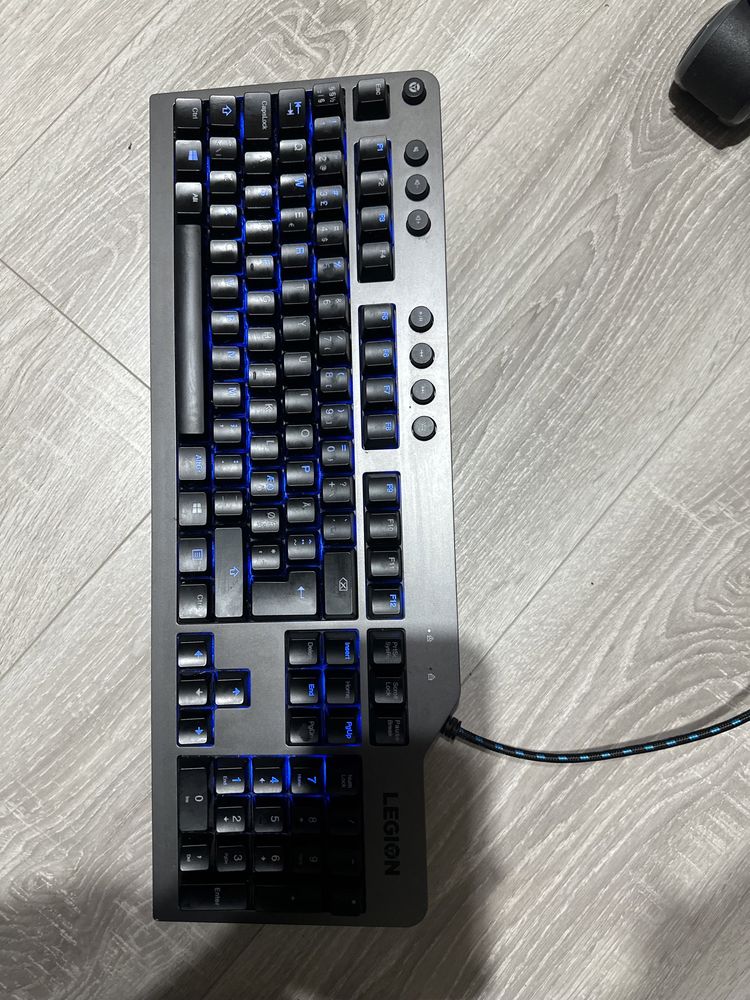 Tastatura gaming mecanica RGB lenovo legion 500