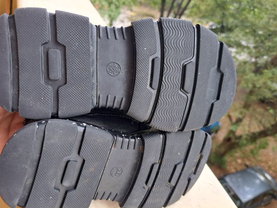 Маратонки за момче,номер 28