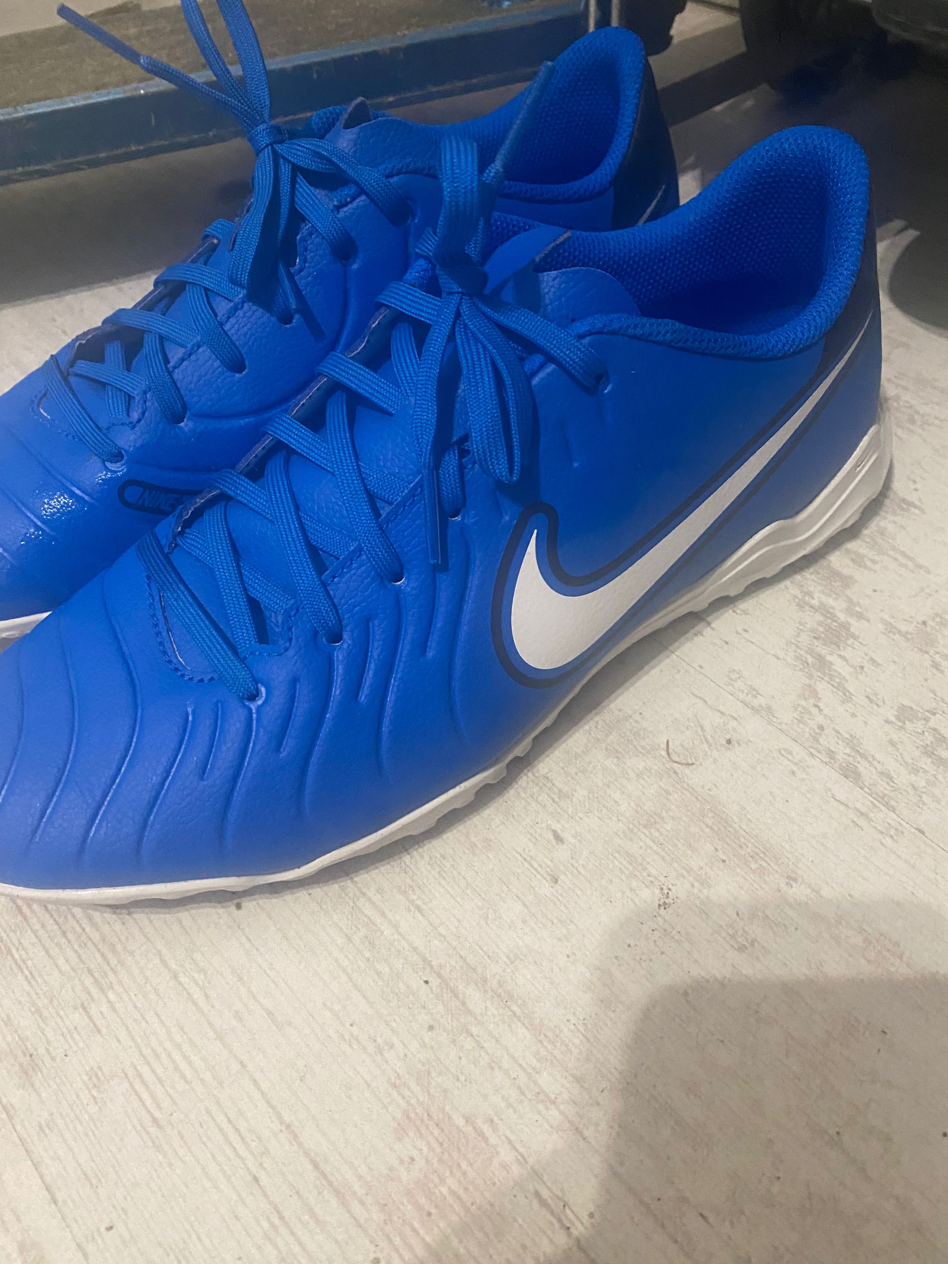 Маратонки за футбол Nike , adidas