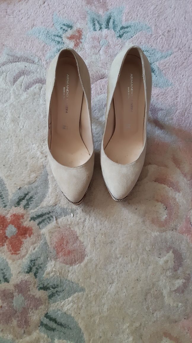 Pantofi crem piele naturală întoarsă