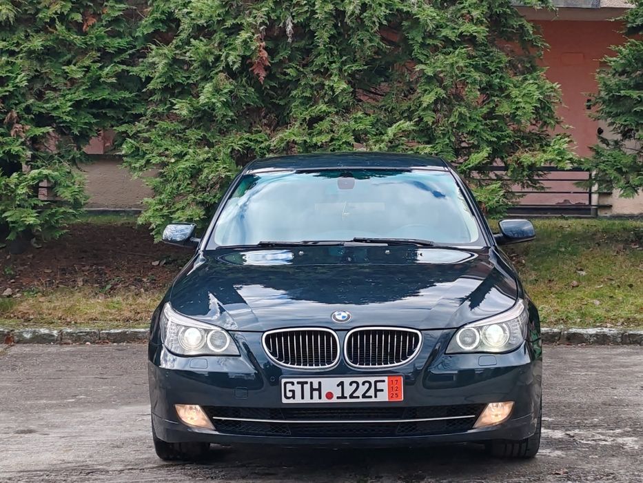 BMW E60 LCi 525d 197cp manual 2008