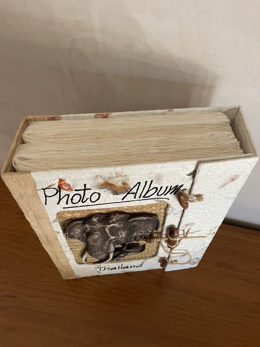 Album foto deosebit din bambus si hartie fabricat in Thailanda