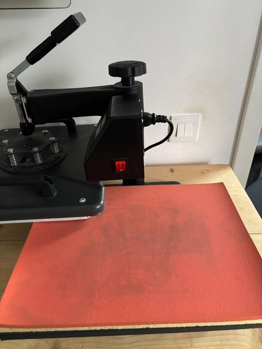 Presa transfer termic