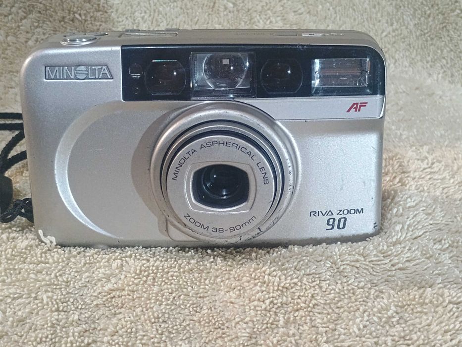 Aparat foto Minolta