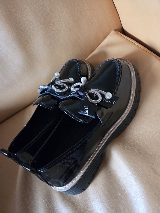 Нови дамски лофери