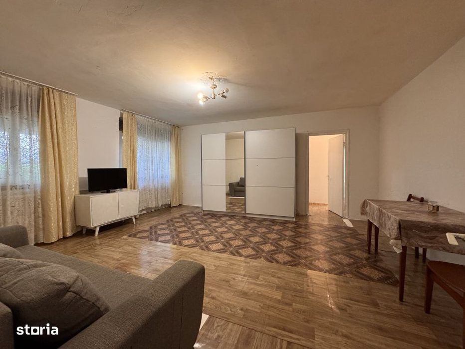 Duplex rar intalnit in Bucuresti – 5 camere, 2 niveluri, langa Parcu