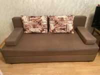 Продам диван коричневый