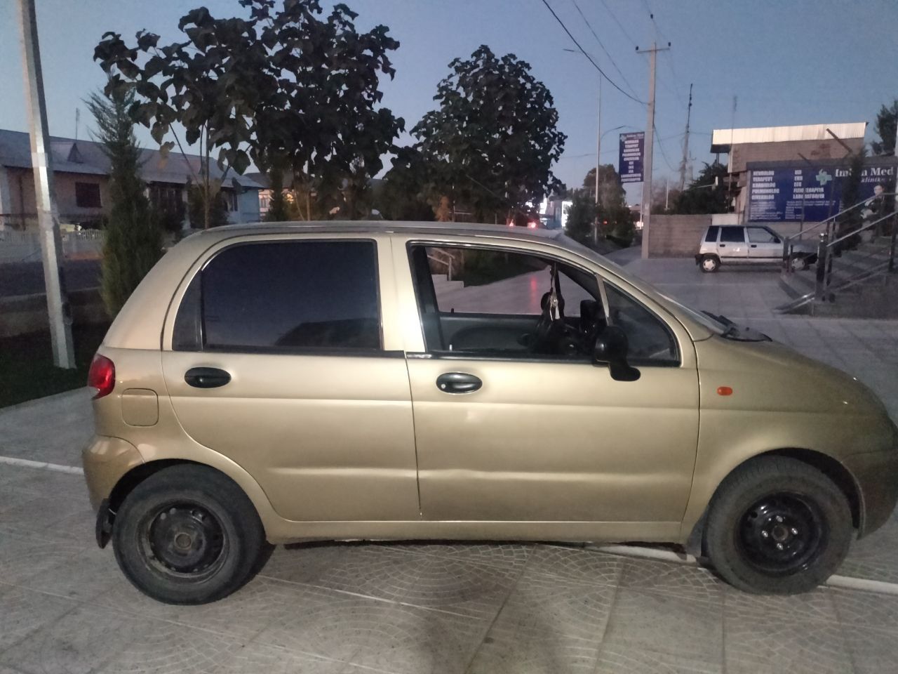 Matiz mx 2007 yil tilla rang