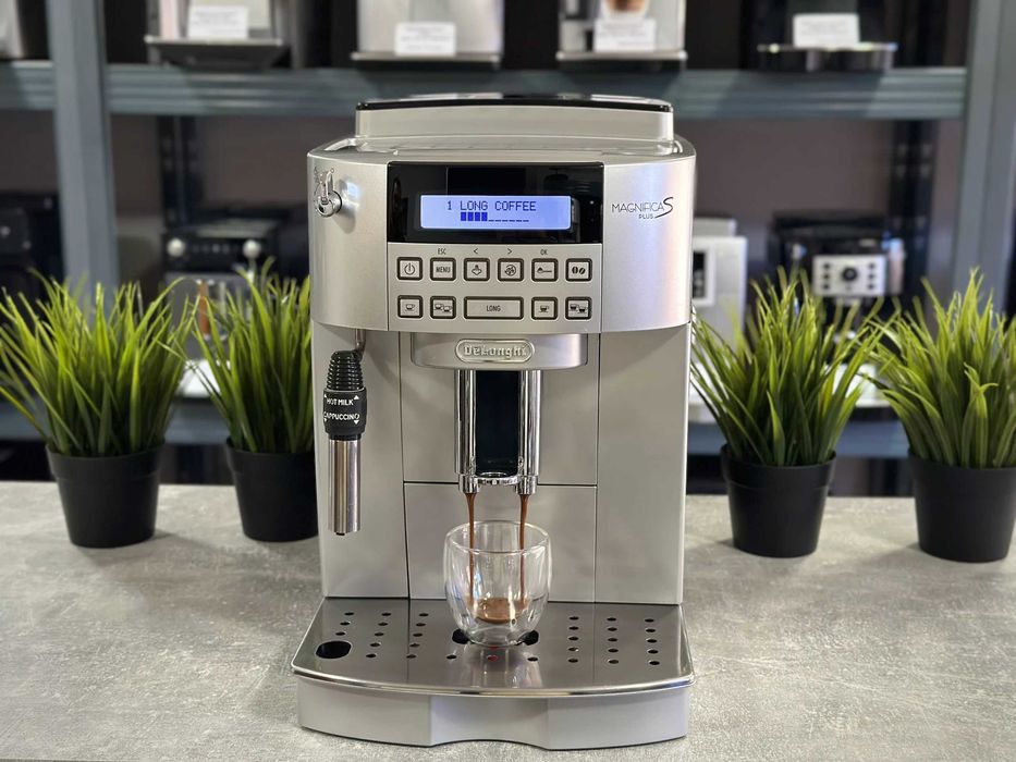 Кафемашина DeLonghi Magnfica S Plus