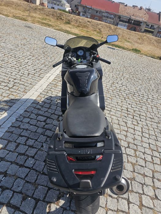 Honda VFR 800 Fi/cbs RATE FIXE