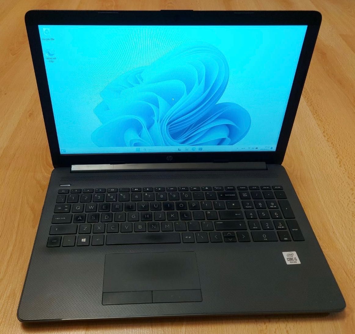 Hp 250 i5-1035G1 8gb 256gb ssd nvme 15,6” laptop