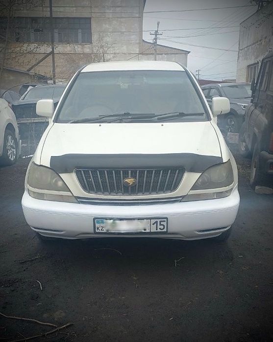 Продам Toyota Harrier