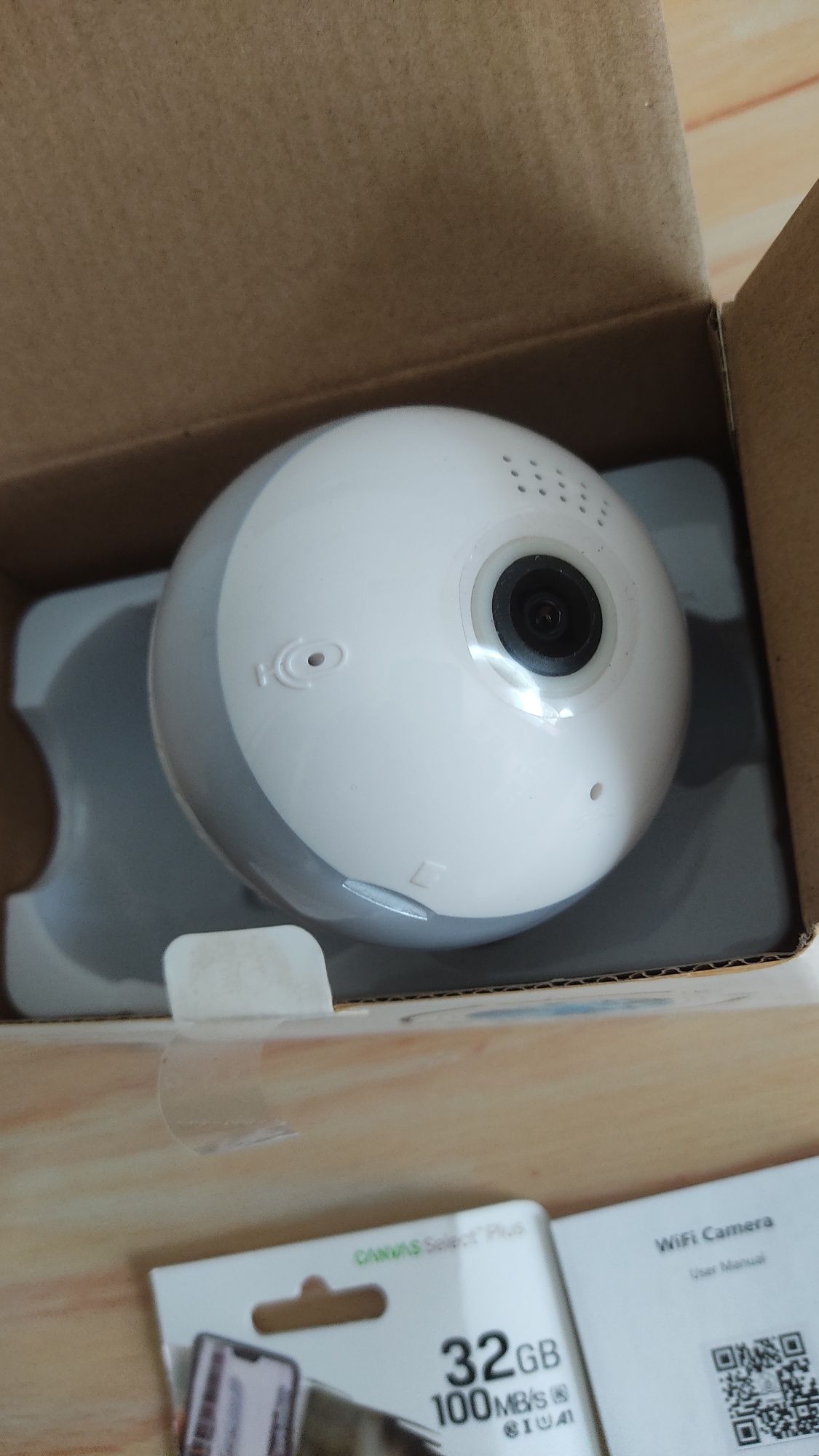 Bec cu Camera de supraveghere IP