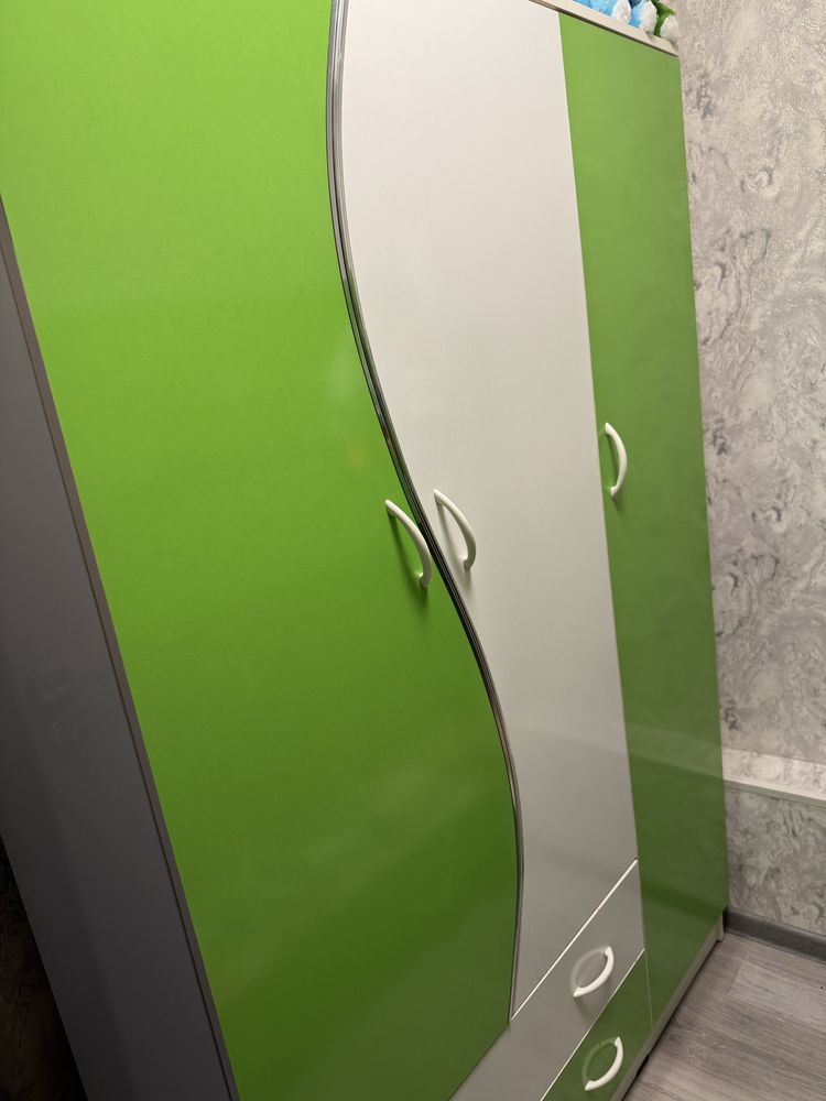 Кроватка в комплекте продаётся