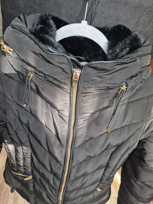 Вталено яке ZARA